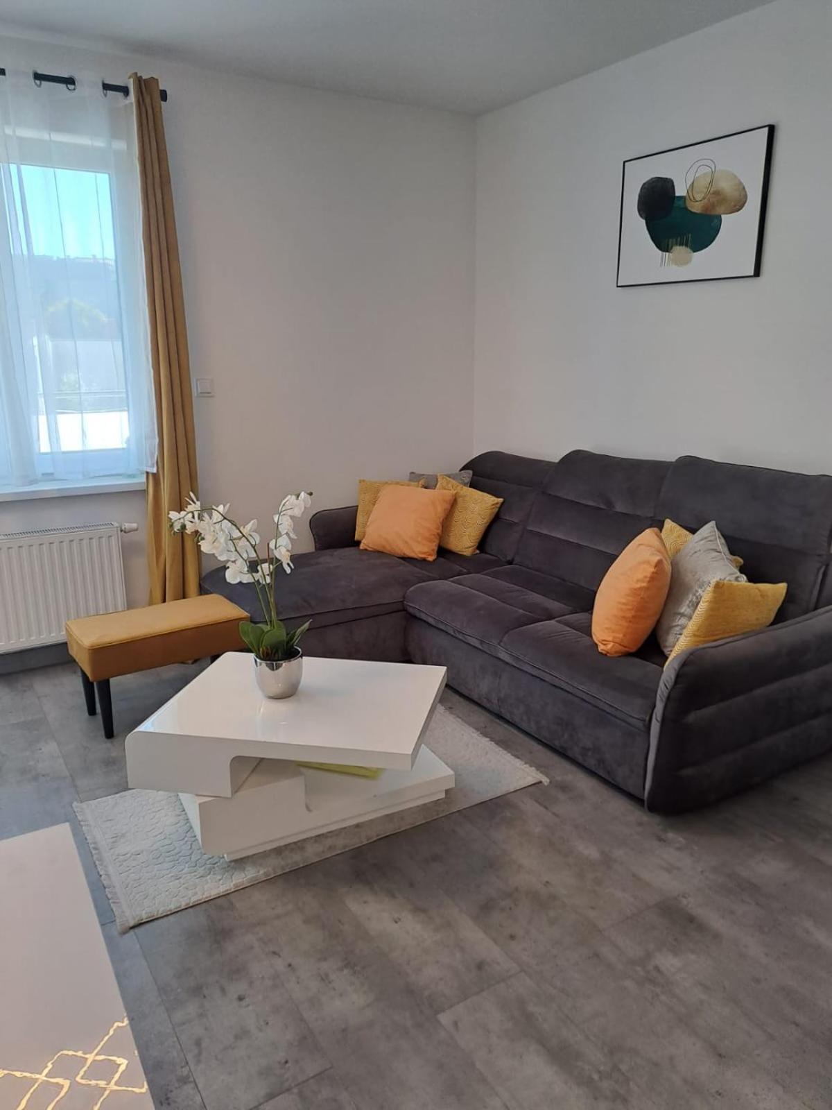 Apartament Sloneczny Leilighet Jelenia Góra Eksteriør bilde